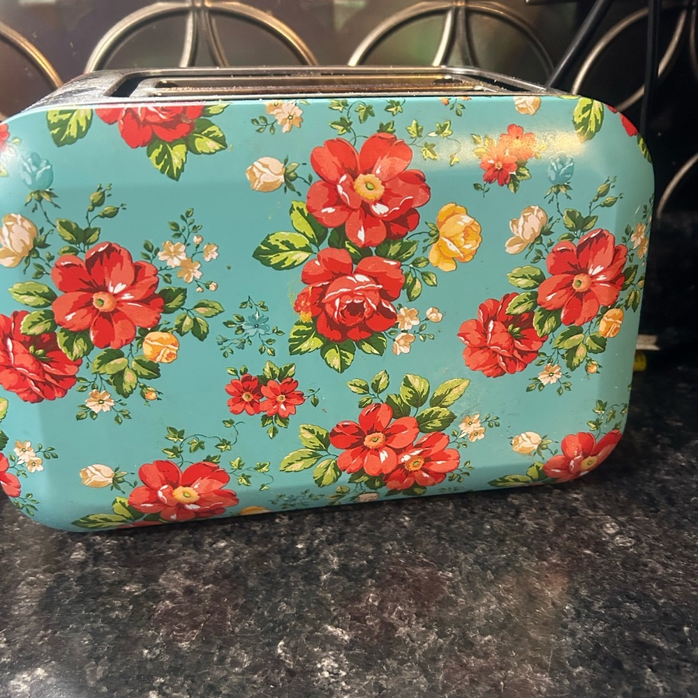 Pioneer Woman Toaster